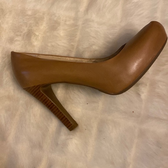 Franco Sarato heels 👠 gorgeous tan colour - Picture 1 of 8